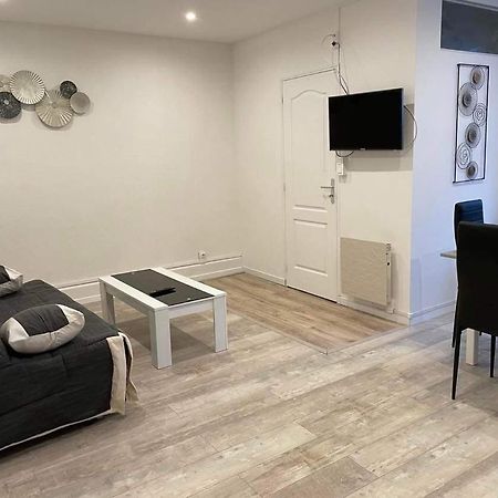 Appart Meuble 45M2 Calme Et Lumineux Au Continental Vittel Ngoại thất bức ảnh